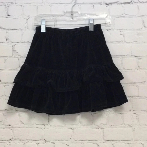 Hanna Andersson Black Velour Ruffle Skirt size 3T - Picture 2 of 3